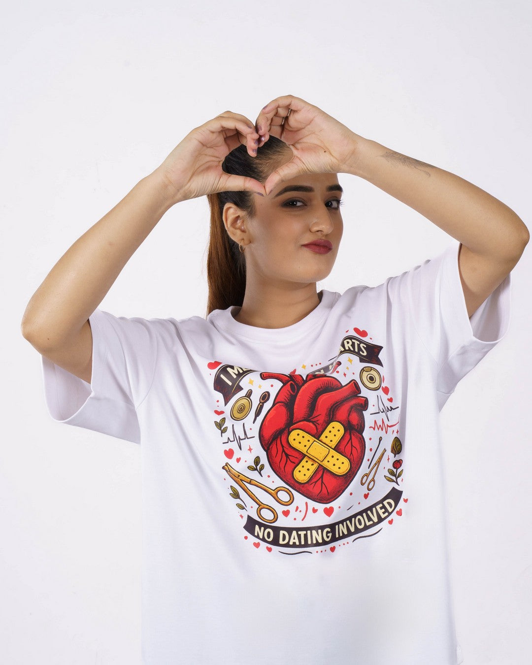 Cardiologist | I Mend Broken Hearts - No Dating Involved | Oversized fit Tshirt