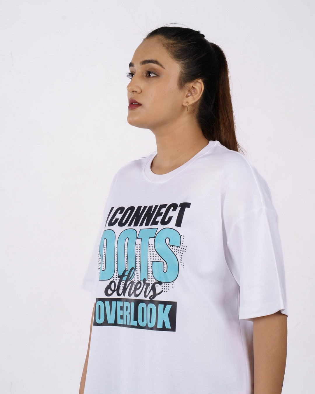 Psychologist | I connect dots others overlook | Oversized fit Tshirt