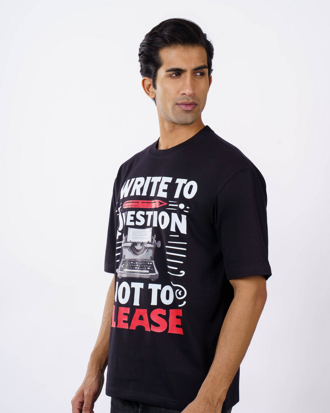 Journalists | I write to question, not to please | Oversized fit Tshirt