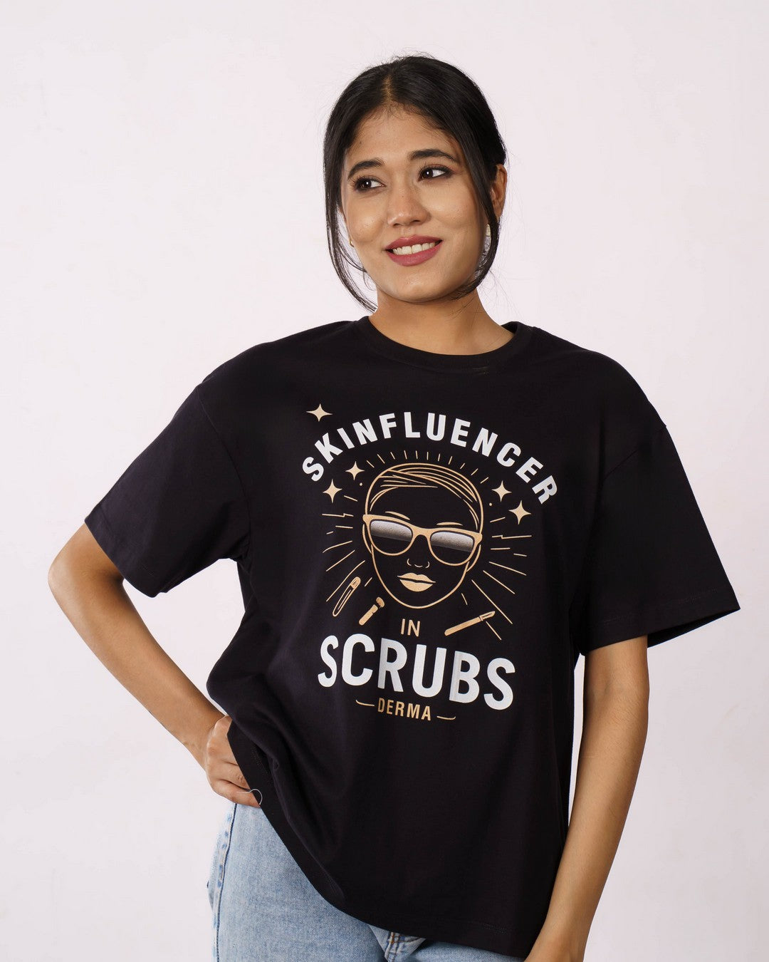 Dermatologist  | Skinfluencer in Scrubs | Oversized fit Tshirt