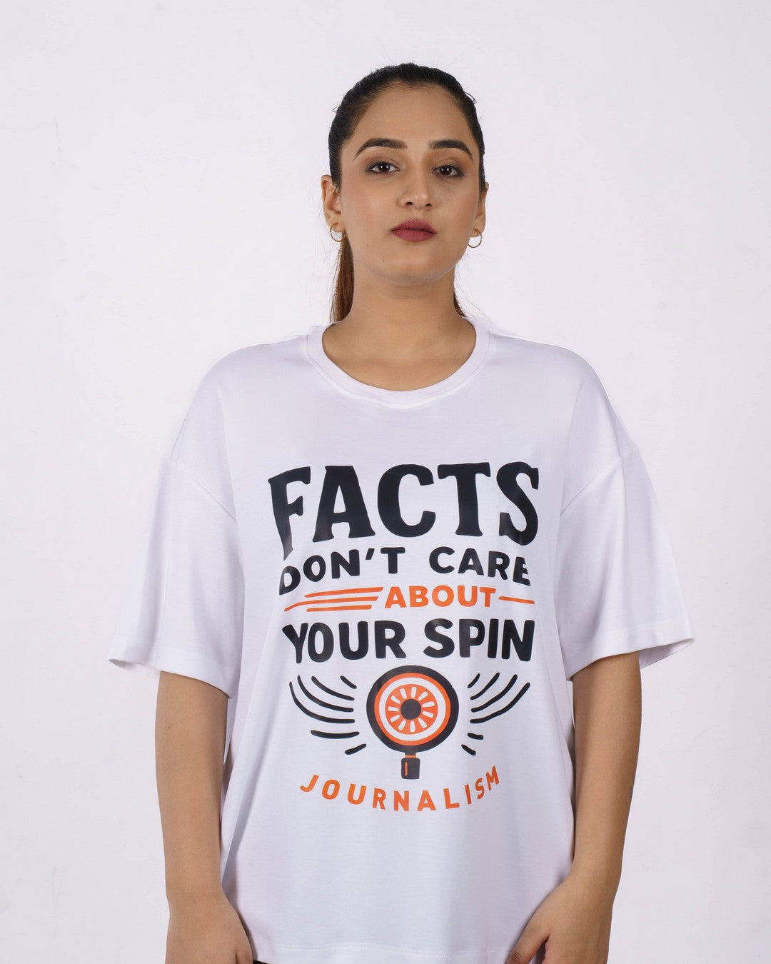 Journalists Oversized T-shirt For Women 1 By Bandar Baant