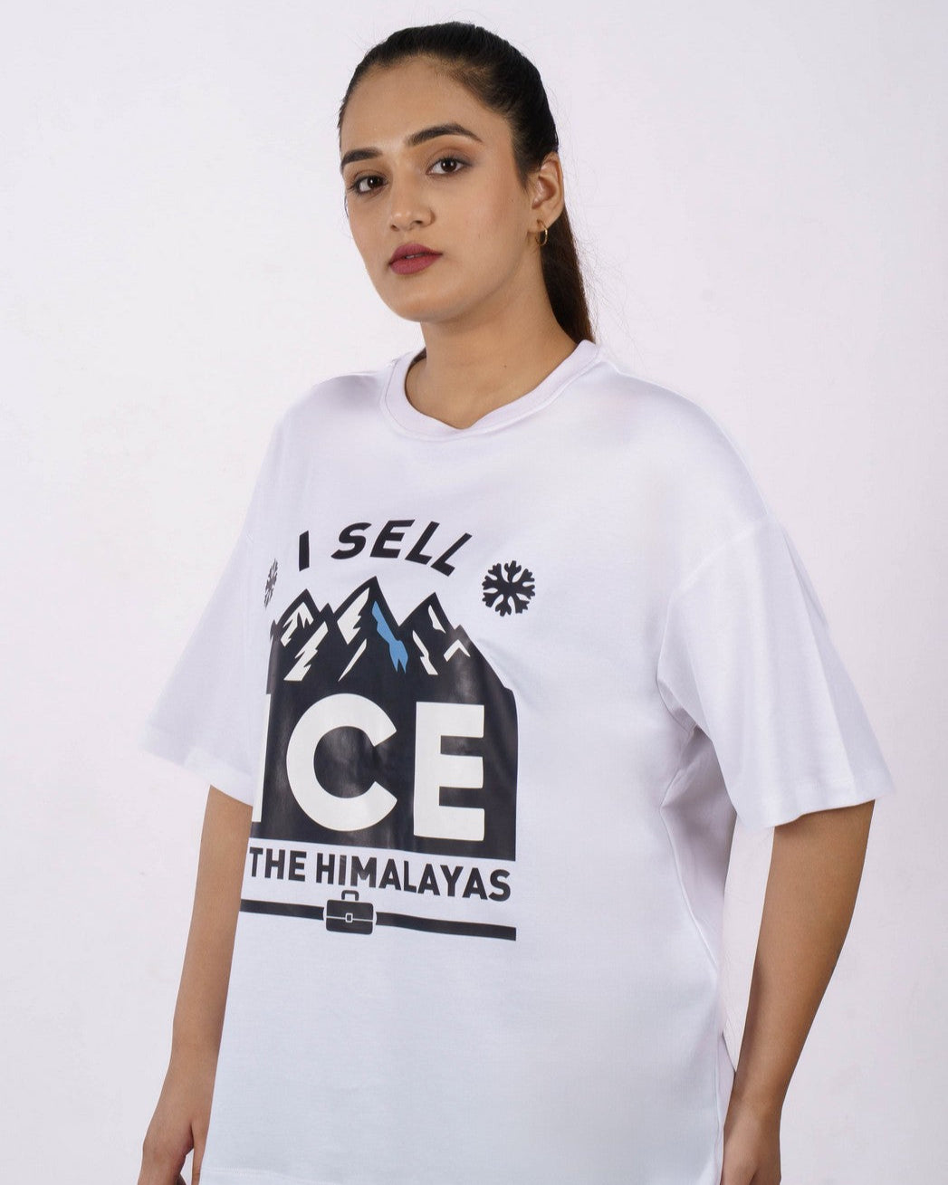 Sales Executive Oversized T-shirt For Women 5 By Bandar Baant