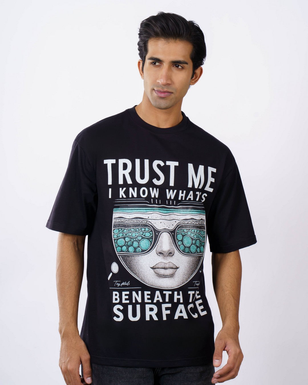 Dermatologist Oversized T-shirt For Men 3 Trust Me By Bandar Baant