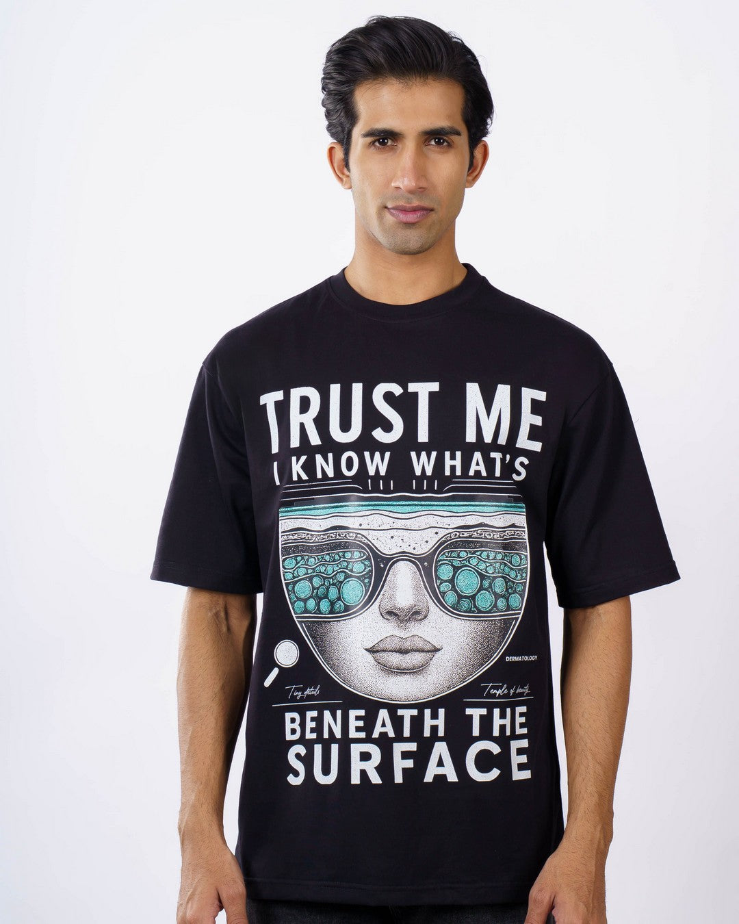 Dermatologist Oversized T-shirt For Men 5 Trust Me By Bandar Baant